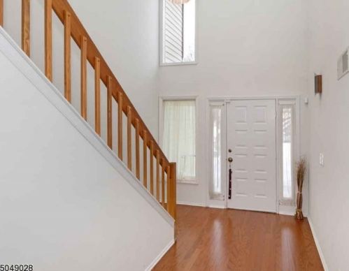23 Averell Dr, Greystone Park, NJ 07950-1946