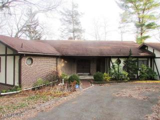607 Picnic Ln, Blue Hill, PA 17870-9128