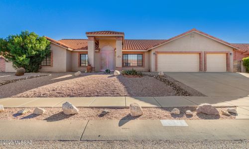 9514 Salvatore Pl, Tucson, AZ 85748-3250