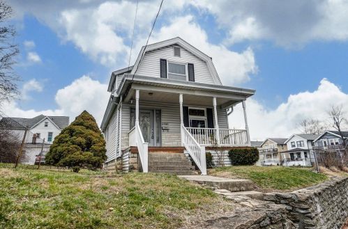 2760 Harris Ave, Cincinnati, OH 45212-3453