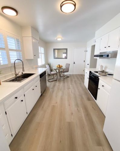 192 Warwick St, Daly City CA  94015-2829 exterior