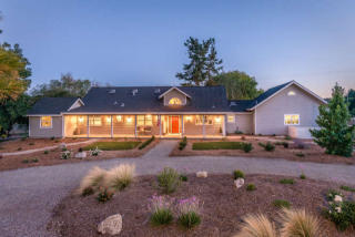 20 2nd St, Templeton, CA 93465-8602