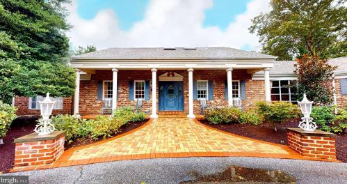 710 Pomona Rd, Riverton, NJ 08077-4233