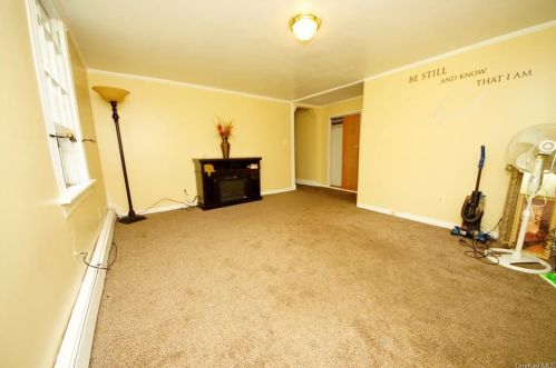 265 Phillipsburg Rd, Middletown NY  10940-3506 exterior