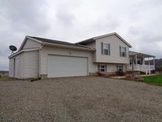 4239 Warren Rd, Indiana, PA 15701-9183
