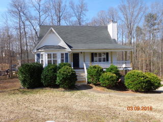 1595 Cedar Hl, Douglasville GA  30134-3265 exterior