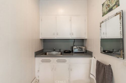 521 Sunnyside Ave, Redlands CA  92373-5635 exterior