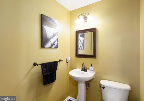 71 Easton Dr, Erial NJ  08081-4345 exterior