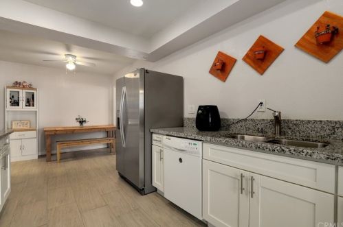 1401 Villa St, Riverside CA 92507-1332 exterior