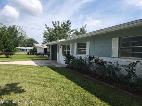 2552 Stratford Dr, Cocoa FL  32926-4318 exterior