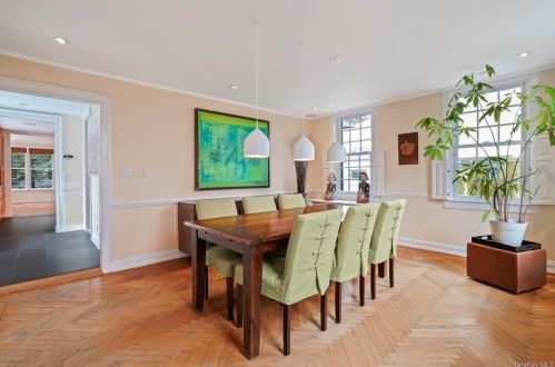 129 Loring Ave, New Rochelle NY  10803-2013 exterior