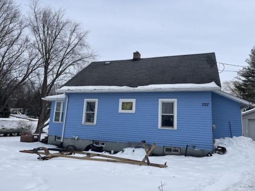 707 Main St, Westby, WI 54667-1334