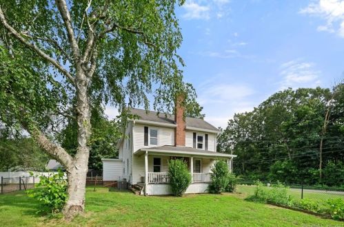 75 Mcintosh Dr, Manchester, CT 06042-1741
