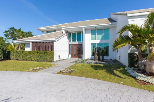 11773 Maidstone Dr, West Palm Beach, FL 33414-7098