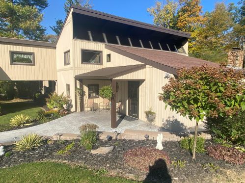 9801 Liberty Chapel Rd, Mount Vernon, OH 43050-9692
