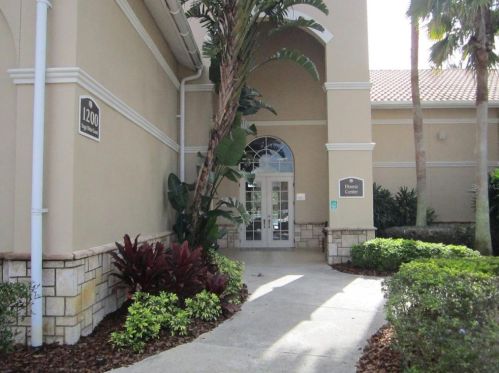 3021 Silver Fin Way, Kissimmee FL  34746-1977 exterior