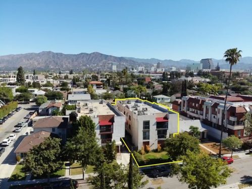 425 Lomita Ave, Glendale, CA 91204-3013