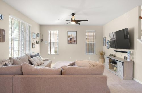 330 Applegate Dr, Valley Home CA  95361-8285 exterior