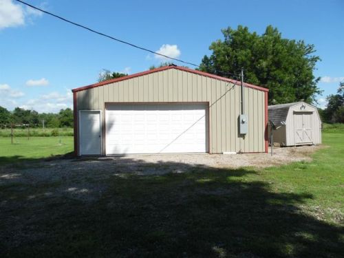 605 Alley St, Roseland, KS 66773-6118