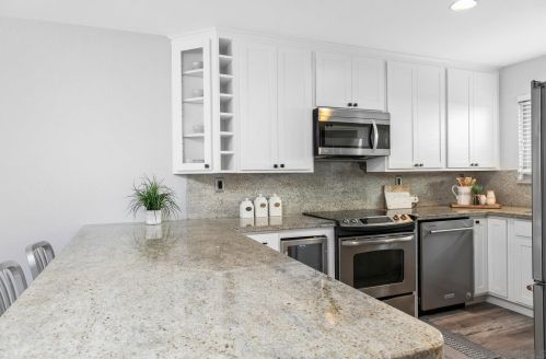 443 D Ave, San Diego CA 92118-1736 exterior