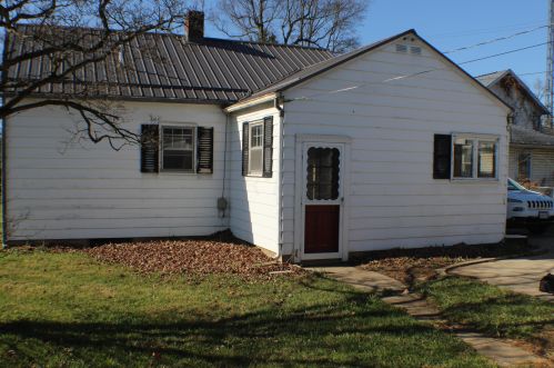 312 Chester St, Mount Vernon OH  43050-1512 exterior