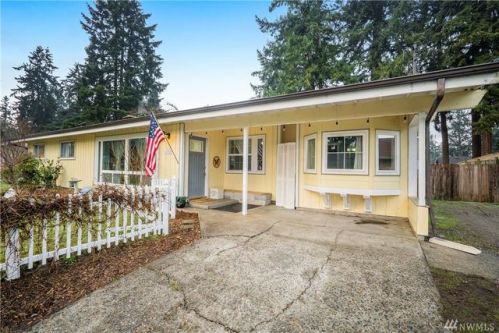 1305 Stillwell St, Olympia, WA 98516-5643