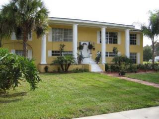 3701 Econlockhatchee Trl, Orlando, FL 32817-1615