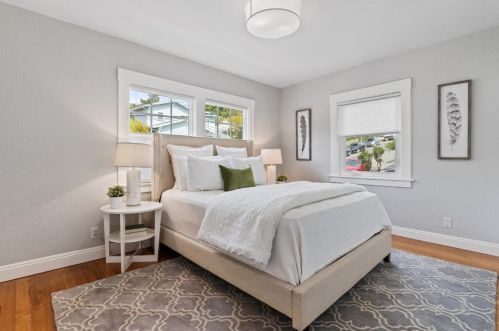 1000 Glendora Ave, Oakland CA  94602-1417 exterior