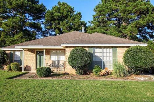5755 Valley Brook Ln, Montgomery, AL 36117-3236