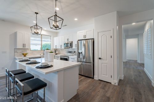 16375 Windcrest Dr, Sun City AZ  85374-4948 exterior