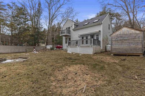 54 Tibbetts Rd, Fremont NH  03044-3573 exterior