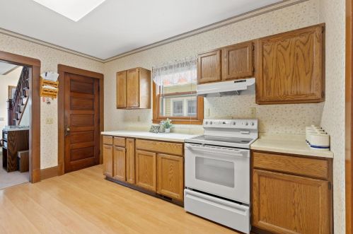 805 Richards Ave, Watertown WI 53094-5020 exterior