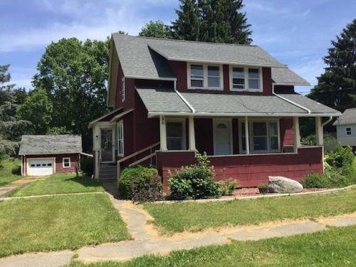 26 East Ave, Wayland, NY 14572-1104
