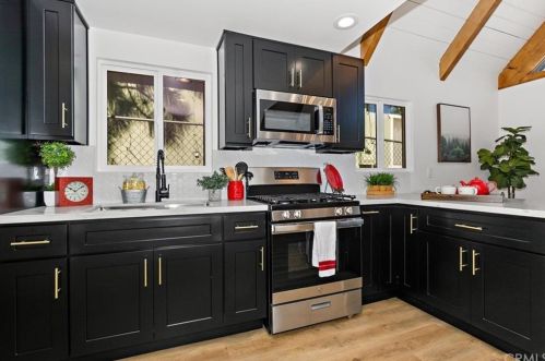 1108 Country Club Blvd, Big Bear City, CA 92314-9710