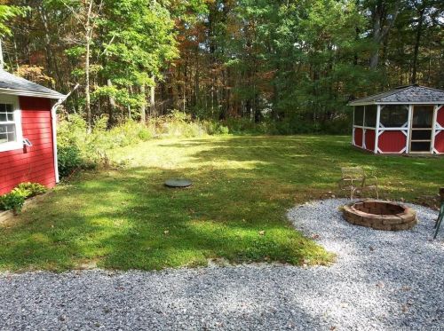 346 Maple St, Litchfield CT  06759-2100 exterior