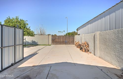 4945 Acoma Dr, Glendale AZ  85306-3827 exterior