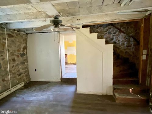 144 Moyer Rd, Pottstown PA  19464-1532 exterior