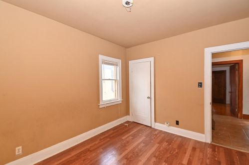 2635 60, Milwaukee WI 53219-2602 exterior