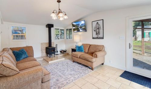 115 Robles Ave, Santa Rosa, CA 95407-8117