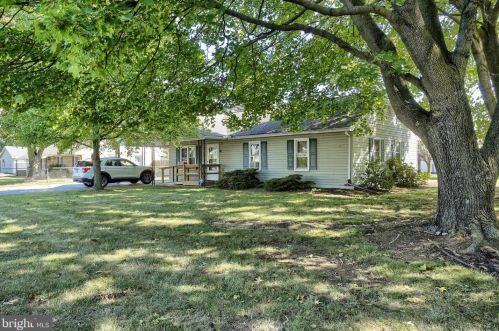 644 Holly Pike, Mount Holly Springs, PA 17065-1905