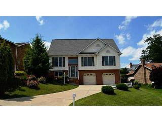 425 Deer Park Dr, Jefferson Hills, PA 15025-3219