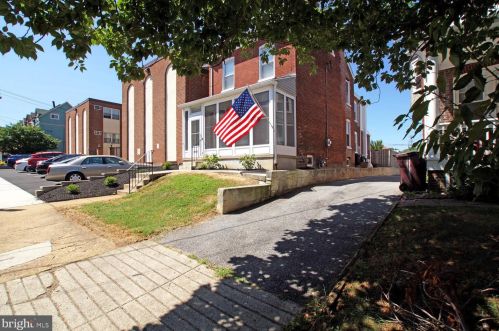 1409 Clayton St, Wilmington DE  19806-4005 exterior