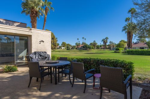 139 Desert Dr, Rancho Mirage CA  92270-4923 exterior