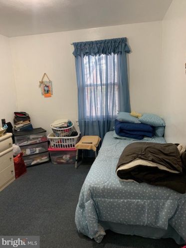 2842 Constitution Rd, Camden NJ  08104-2985 exterior