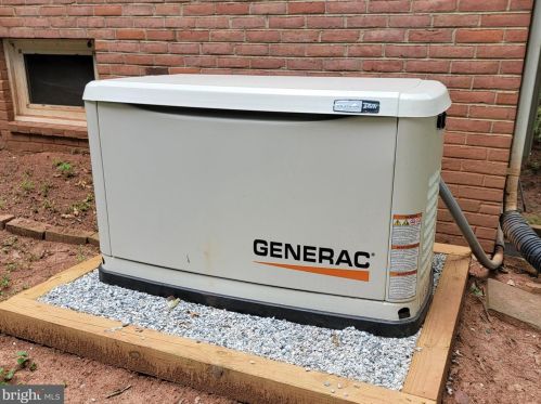 13501 Highland Farms Ct, Nokesville VA  20181-2811 exterior