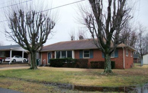 614 Pride Avenue Dr, Madisonville KY  42431-1295 exterior