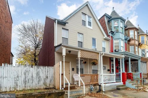 538 Camp St, Harrisburg, PA 17110-2317