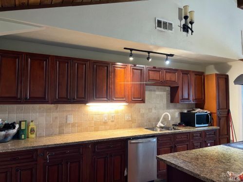 3790 Perch St, Willits CA  95490-8418 exterior