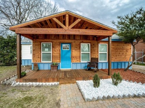207 Kaufman St, Seagoville, TX 75159-3739