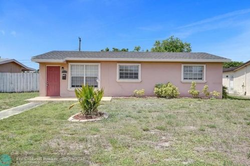 7741 33rd St, Hollywood FL  33024-2224 exterior